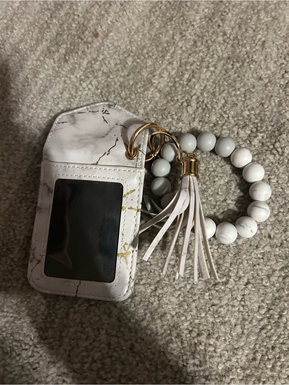 Claire's White and Light Gray Beaded Tassel Key Bracelet and card case